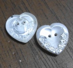 画像1: Pearl Heart Button