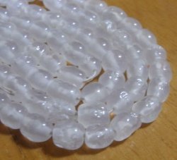 画像1: White Opal Baroque Beads 6mm (4個入り）