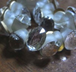 画像1: Crystal Rose Cut Oval Beads 10*7mm　(2個入り）