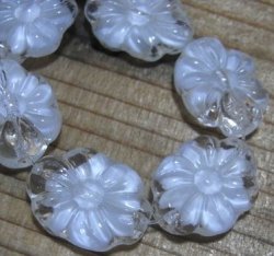 画像1: White Flower Beads 15*11mm