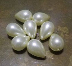 画像1: Ivory Pearl Drop Beads 11*8mm (4個入り）