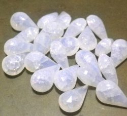 画像1: White Opal Clackle Drop 10*6mm  (10個入り）