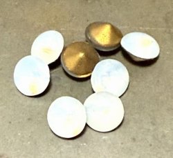 画像1: White Opal Round 29ss (10個入り)