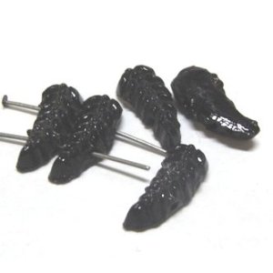 画像: 2hole Jet Feather Beads(2個入り）