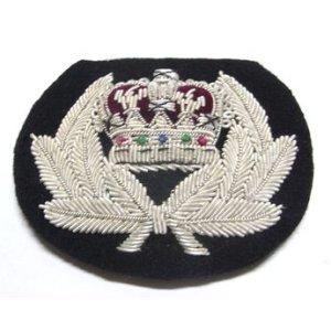 画像: イギリス　Crown Emblem (Black) 51*65mm