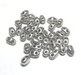 画像: Mattte Silver Twin Hole Seed Beads(40個入り）