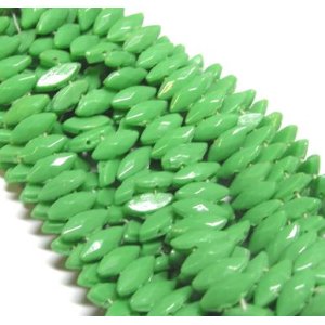 画像: Lt. Green Navette 2hole Beads(5個入り）