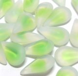 画像: Frosted Green Sabrina Drop 13*8mm (5個入り）