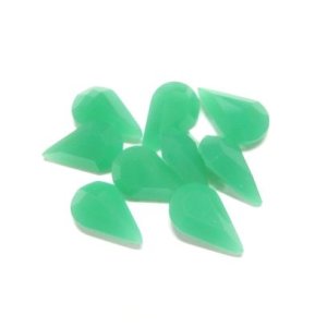 画像: Art.4300 Chrysoprase 8*4.8mm(10個入り）