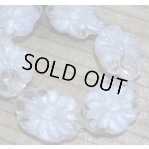画像: White Flower Beads 15*11mm