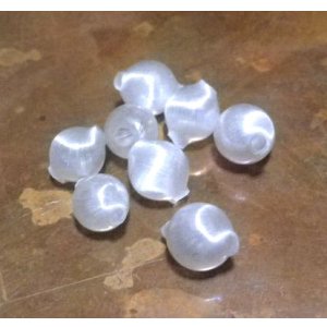 画像: White Satin Hollow Glass Beads 6mm(10個入り）