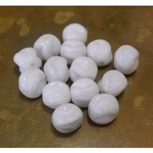 画像: White Textured Beads 6.5mm (10個入り）