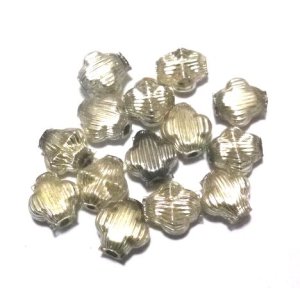 画像: Silver Cross Hollow Glass Beads 8*8.5mm(5個入り）