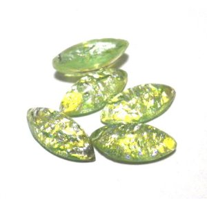 画像: Lt.Green Opal Navette 15*7mm