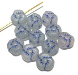 画像: Matte White/Blue Pansy Beads 8.5*9.5mm(20個入り）