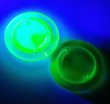 画像2: 2hole Uranium Glass Round Beads 26mm