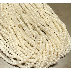 画像: Tiny Pearl Strrand 2.7-2.8mm 1本(70cm)