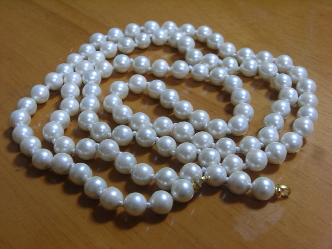 画像1: Ivory Pearl Strand 6mm 75cm