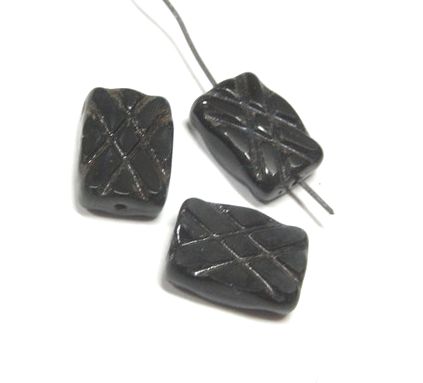 画像1: Jet Giometric Rectangle Beads 12*8mm (2個入り） 