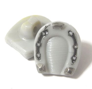 画像1: Horseshoe Gray Glass Button 14*12mm