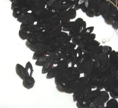 画像1: French Jet Lightning Bug Beads 8*5mm (10個入り）