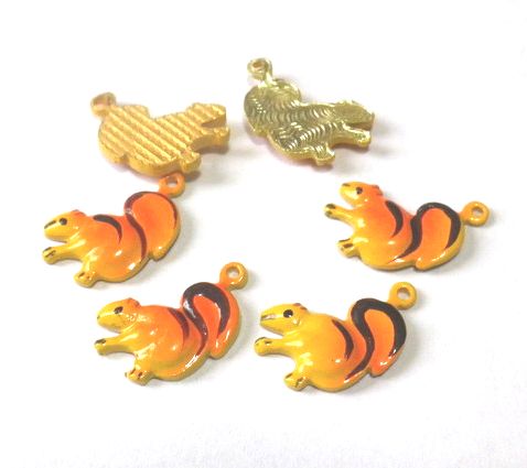 画像1: Squirrel Enamel Charm (4個入り) 10*17mm