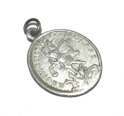 画像2: Antique Miraculous Medal 29*19mm