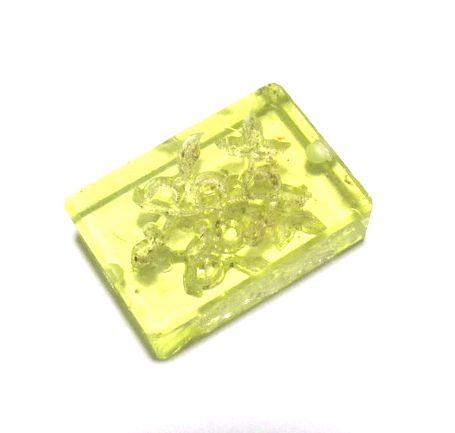 画像1: Uranium Flower Rectangle Stone 14*21mm