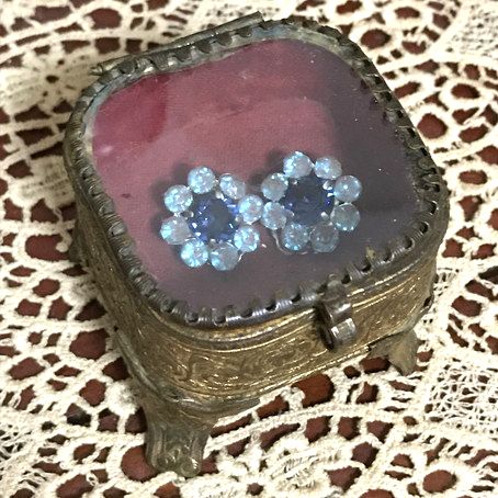 画像: Antique Glass Box (Square)