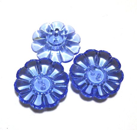 画像1: Vintage Blue Glass Flower Button