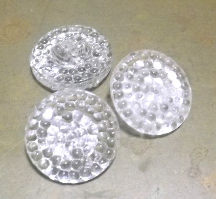 画像1: Vintage Clear Textured Round  Button 17.5mm (4個入り）